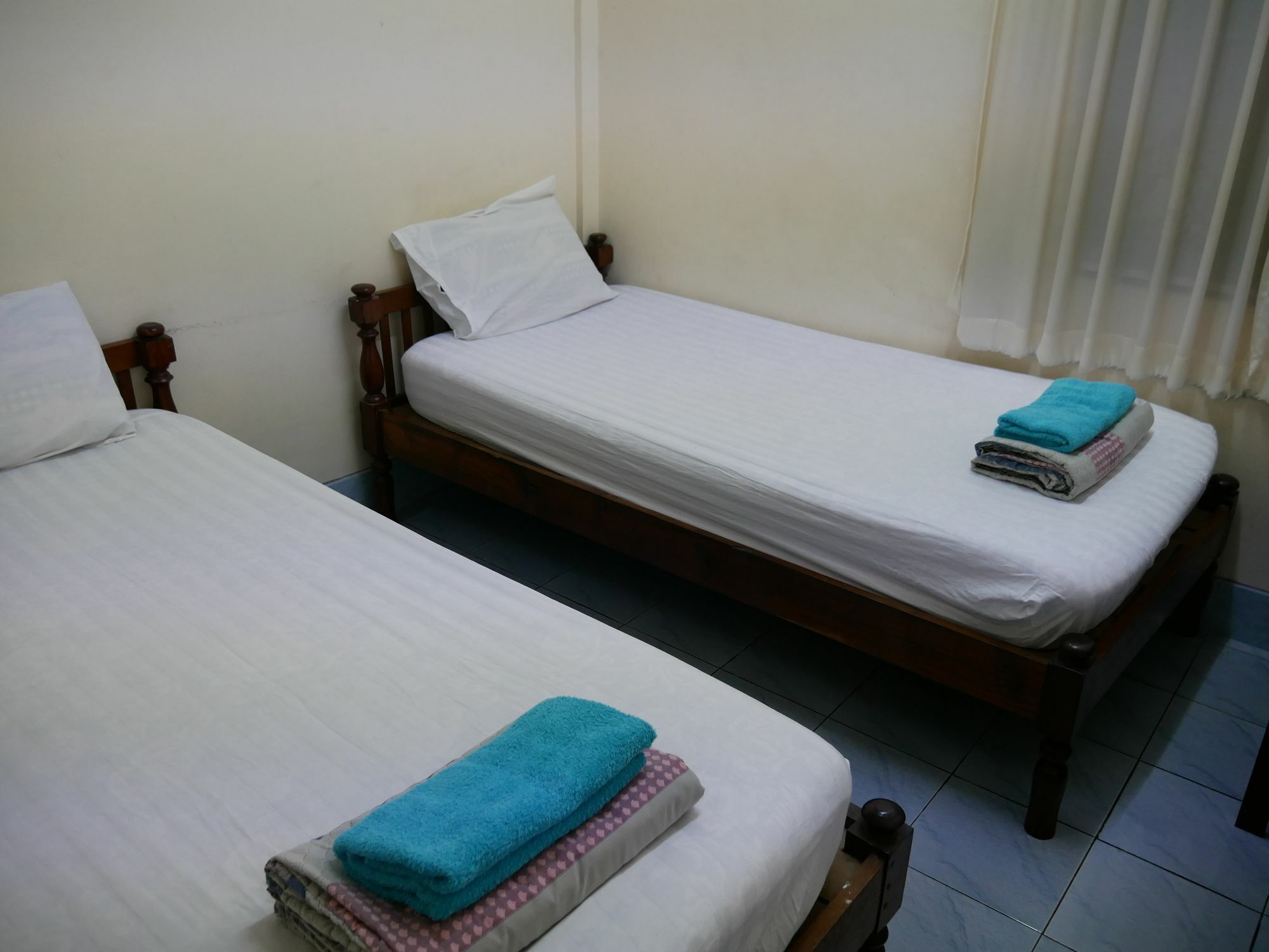 Vitoonguesthouse2Fanrooms & Aircondition Sukhothai Exterior photo